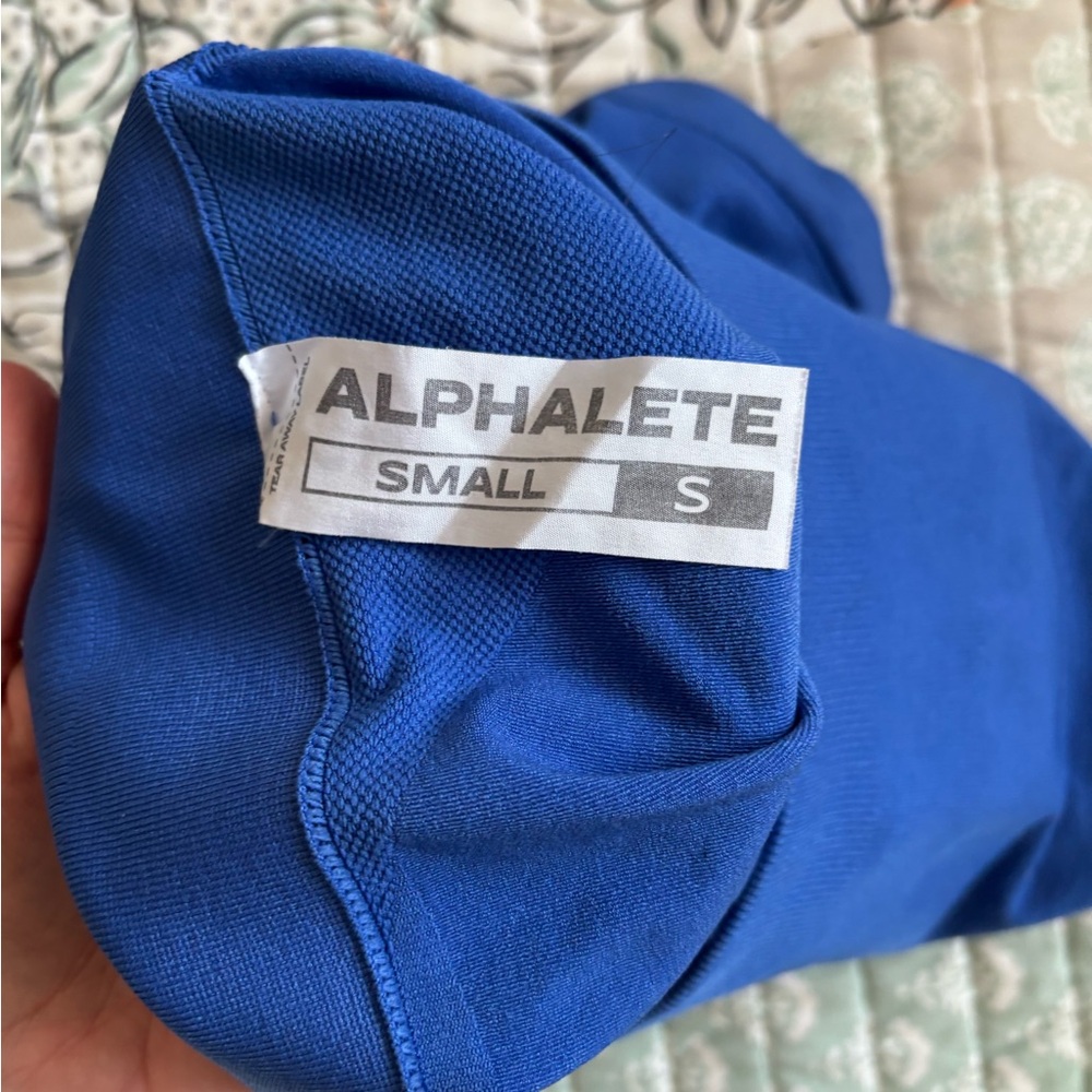 Alphalete Set - Picture 4 of 4